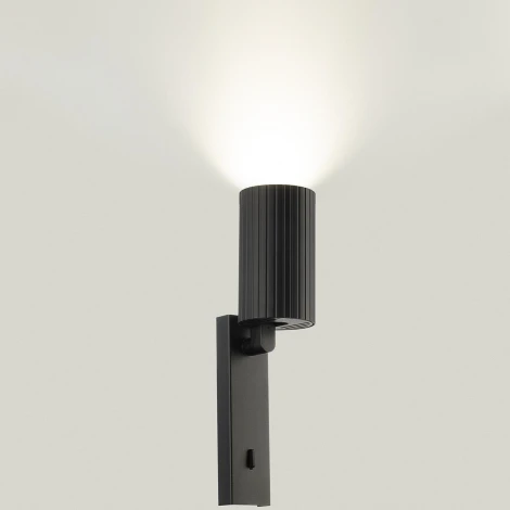 Спот настенный с выключателем черный рифленый Citilux Axel CL512511R
