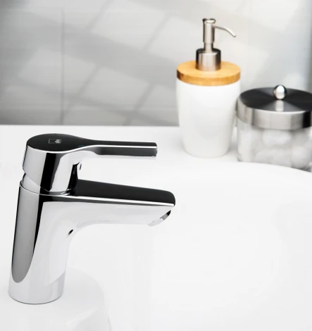 Смеситель Oras Saga Style 3910FH для раковины