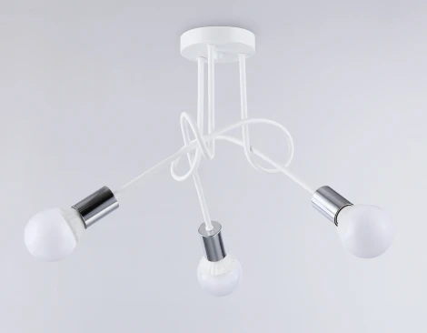 Потолочная люстра на штанге Ambrella Traditional TR80414 (220V)