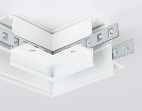 Коннектор угловой для встраиваемого шинопровода под ГКЛ 9,5мм Ambrella Track System Magnetic Standard GL3352-9.5 WH белый 85*85*H46.8