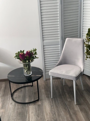 Стул M-City NEPAL-P СВЕТЛО-СЕРЫЙ BM-4, велюр/ белый каркас