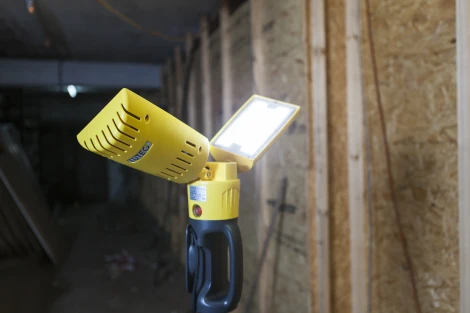 Прожектор уличный светодиодный Oasis Light PROJEKTOR W9007 Grey+Yellow (220V, IP54)