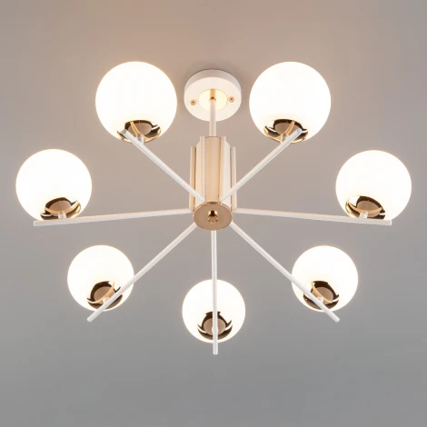 Потолочная люстра Eurosvet Lucas 70092/7 белый