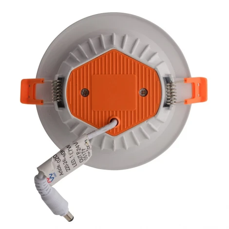 Встраиваемый точечный светильник DeMarkt Стаут 702010301