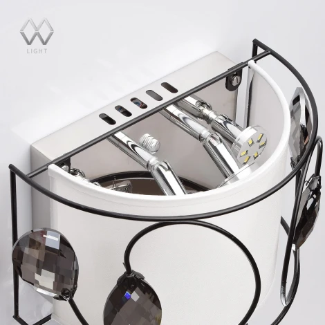 Настенный светильник MW-Light Жаклин 465024204
