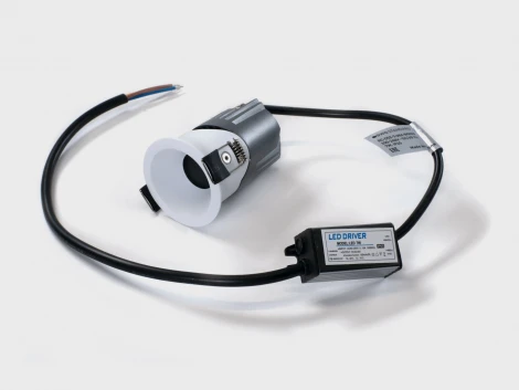 Светильник встраиваемый 7Вт 55° IP65 белый 3000К поворотный SWG RC RC-D52-7-WH-WW65