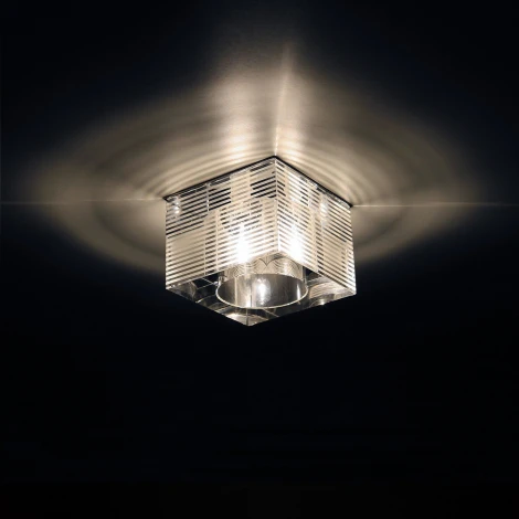 Встраиваемый точечный светильник Lightstar Qube 004055