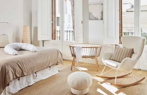 Кресло-качалка La Forma (ex Julia Grup) Vania (Белый/ Металл,Пена,Фанера,Дерево,Сталь,Ясень)