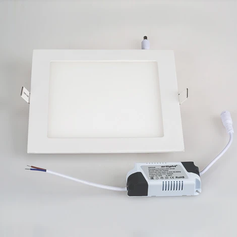 Встраиваемый точечный светильник Arlight DL 020134 (LED, 220V, IP40)