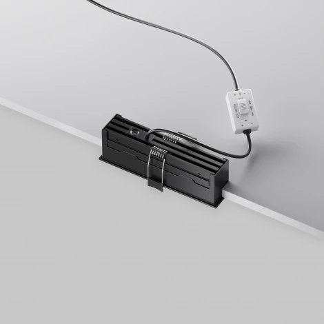 Встраиваемый линейный светильник светодиодный Maytoni Points DL065-12W3-6K-B (220V)