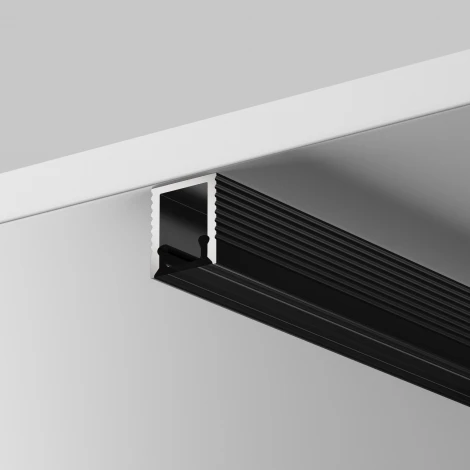 Рассеиватель для профиля 08×09 черный, 2 м Maytoni 642018