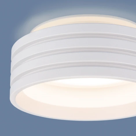 Встраиваемый точечный светильник Elektrostandard 7014 MR16