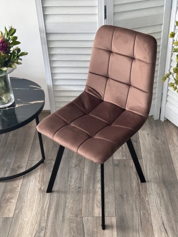 Стул M-City РИЧИ, цвет H-71 Шоколадный, велюр / черный каркас