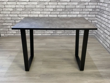 Стол от компании Мир стульев Саен 8, Черный/Бетон