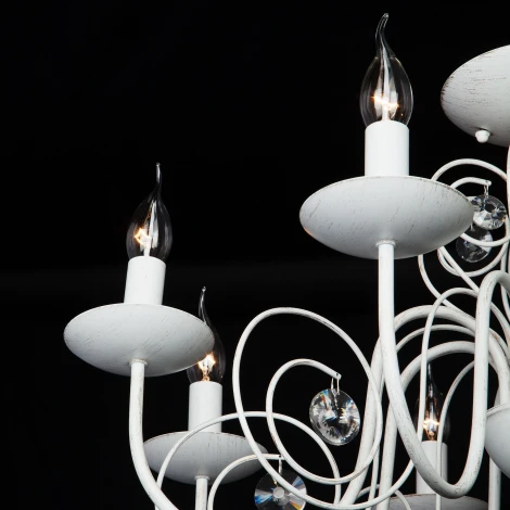 Подвесная люстра Eurosvet Tomas 60018/8 белый с золотом (220V, на цепи, подсвечник, свеча)