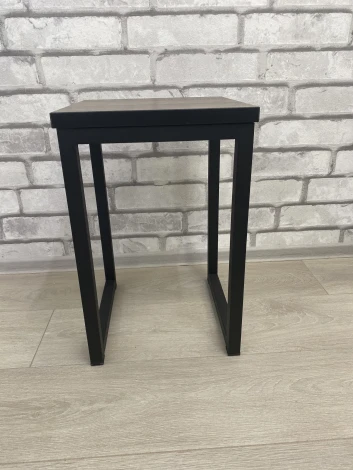 Табурет Саен 5, Трансильвания, Мир стульев