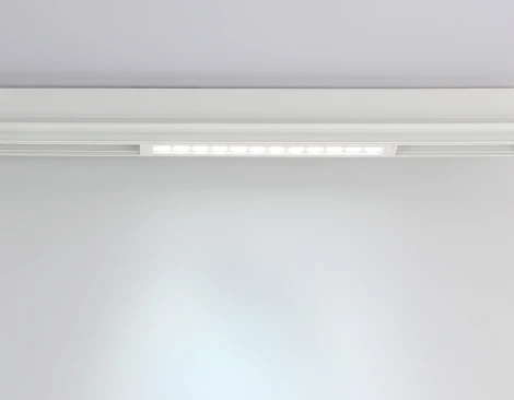 Трековый светильник магнитный светодиодный диммируемый Ambrella TRACK SYSTEM GL1301 (регулировка яркости, 220V, пульт управления, управление смартфоном, умный дом - LampSmart)