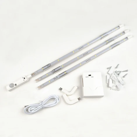 Мебельный светильник Uniel ULM-F42-3W/4200K SENSOR IP20 WHITE (LED, 220V, датчик движения, выключатель)