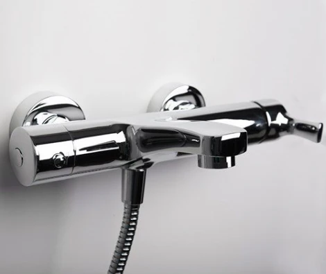 Смеситель Wasserkraft Berkel 4801 для ванны с душем