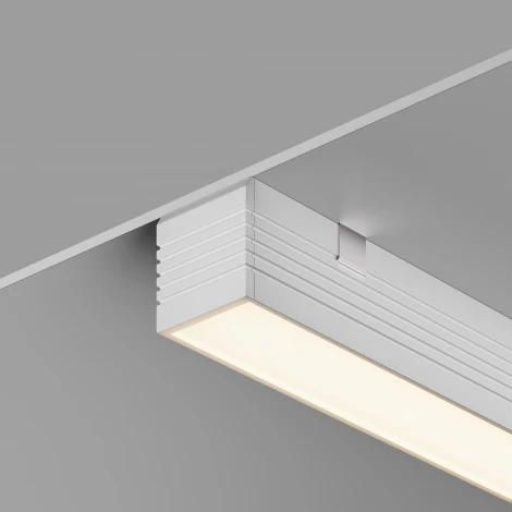 Алюминиевый профиль накладной 35x35 серебро, 2 м Maytoni Led Strip 631008