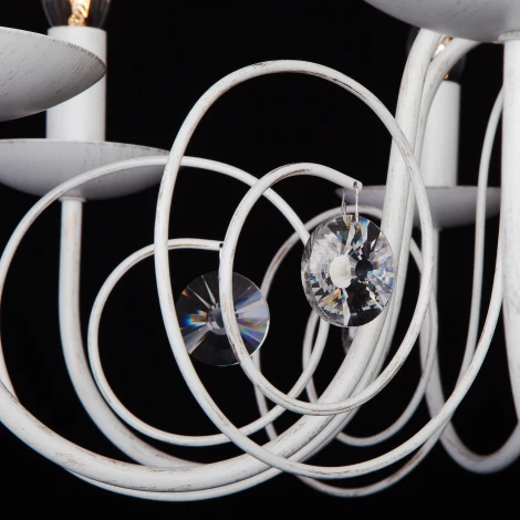 Подвесная люстра Eurosvet Tomas 60018/8 белый с золотом (220V, на цепи, подсвечник, свеча)