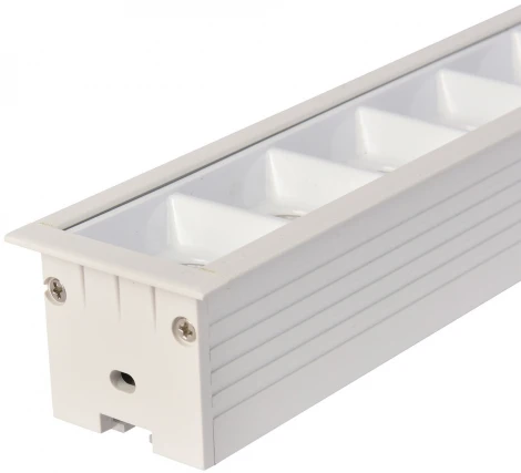 Встраиваемый линейный светильник светодиодный Favourite Roshni 3084-5C (220V)