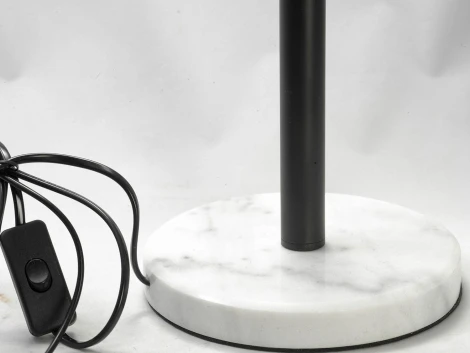 Интерьерная настольная лампа Lussole Lgo Marble LSP-9546