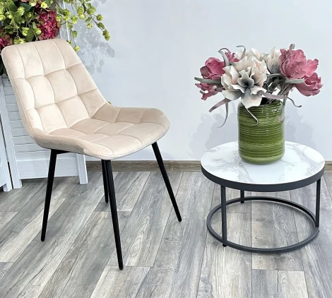 Обеденный стул M-City ХОФМАН, цвет бежевый #H06, велюр / черный каркас 4 шт./1 к