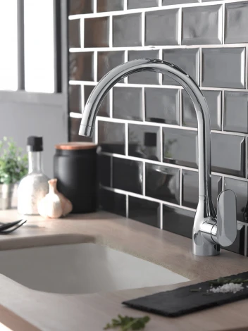 Смеситель Jacob Delafon Kumin E99477-CP для кухонной мойки