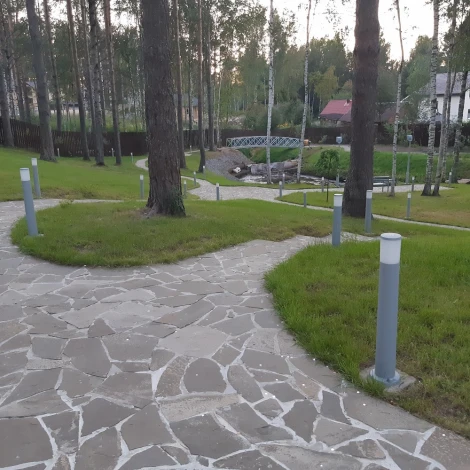 Наземный уличный светильник Fumagalli Amelia DR2.575.000.LYE27