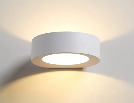 Настенный светильник Crystal Lux CLT 135 135W WH