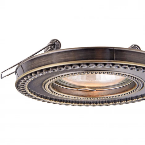 Встраиваемый точечный светильник Maytoni Metal Classic DL302-2-01-BS