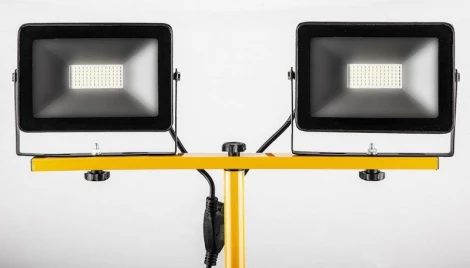 Прожектор уличный на трнеге Feron LL-503 29568 (LED, 220V, IP65)