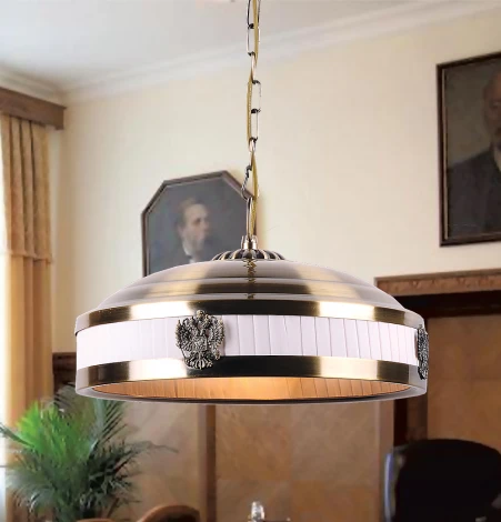 Подвесной светильник Favourite Kremlin 1275-3P1