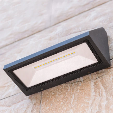 Настенный светильник светодиодный IP65 Natural Concepts Dwell NC-003054-SB (220V)