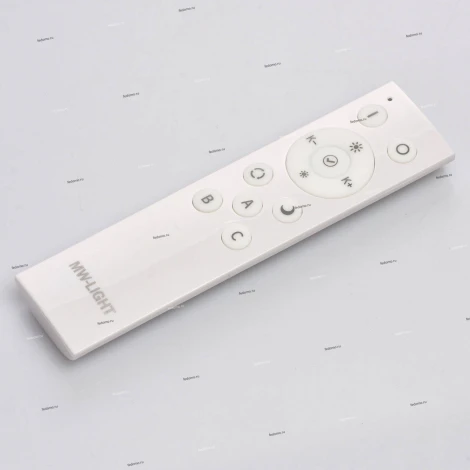 Потолочный светильник DeMarkt Ривз 674011501