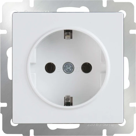 Розетка встраиваемая с заземлением Werkel, белый