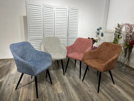Стул M-City BRANDY WZ2042-11 брусничный/ черный каркас