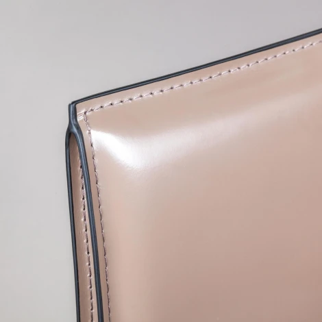 Стул с подлокотниками Barrie, кожа капучино Top Concept BARRIE 2000000000138