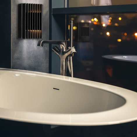 Настенный светильник уличный Favourite Strudel 4297-1W (LED, 220V, IP54)