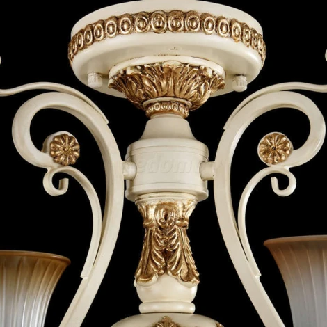 Подвесная люстра Maytoni Symphony CL1333-06-G
