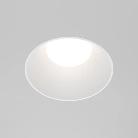 Встраиваемый светильник под гипсокартон IP54 Maytoni Share DL126-GU10-TRS-W (220V, круглые)