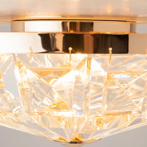 Потолочная люстра буше Maytoni Facet MOD094CL-04G (220V, хрусталь, круглые)