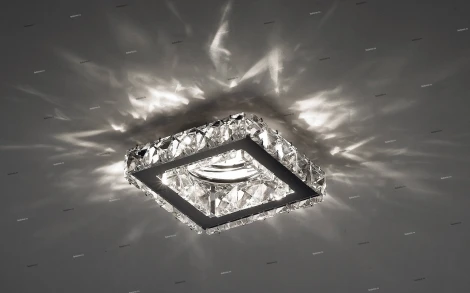 Встраиваемый точечный светильник Novotech Neviera 370170