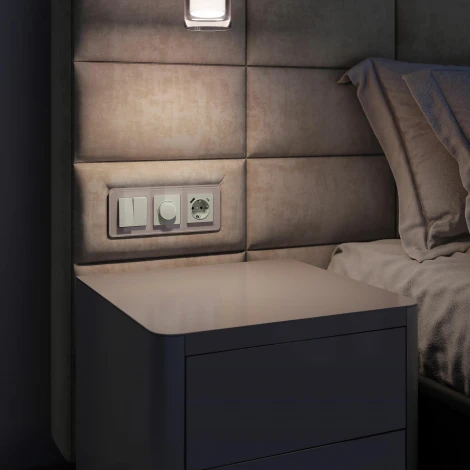 Рамка на 3 поста Elite (дымчатый, стекло) Werkel W0032417 (a057876)