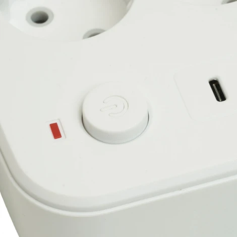 Удлинитель 3-х местный 4хUSB Type-A + 2хUSB Type-C 1,8м. (белый) Stekker Home 49972