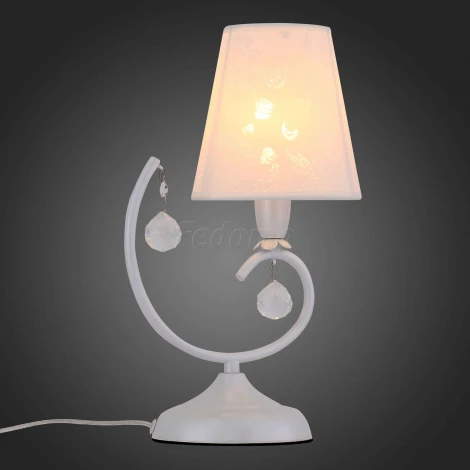 Интерьерная настольная лампа ST Luce Cigno SL182.504.01
