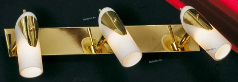 Настенно-потолочный светильник Lussole Gessate LSL-0401-03