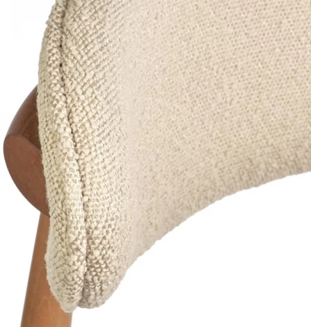 Стул Lucas латте букле с ножками цвета орех Bradex Home арт.RF 0546