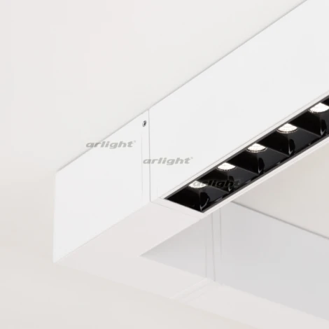 Линейный настенно-потолочный светильник LED CLIP-38-LASER-S330-12W Day4000 (WH, 36 deg, 24V) (Arlight, IP40 Металл) 029005